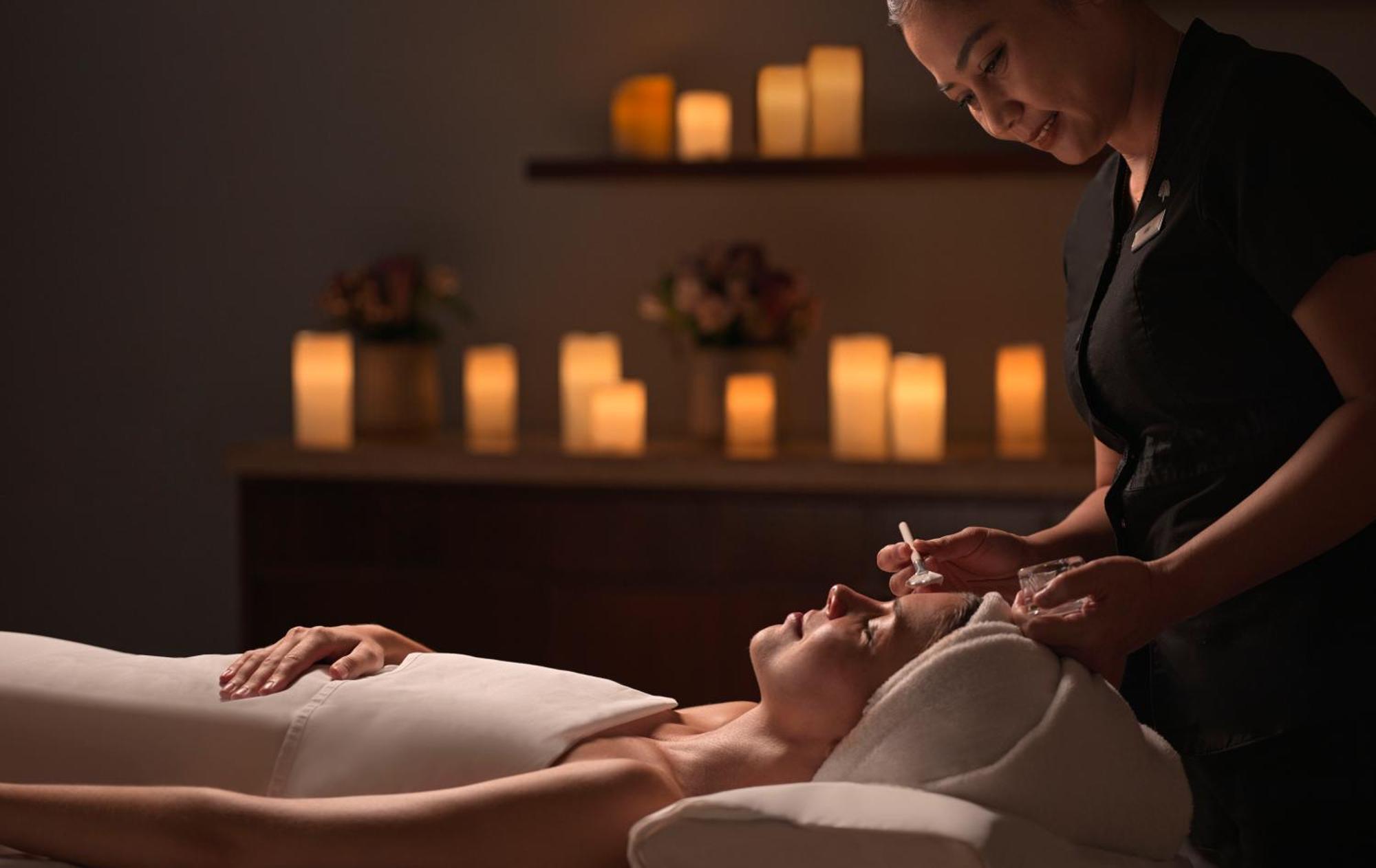 Raffles Dubai Hotel Exterior photo A facial treatment