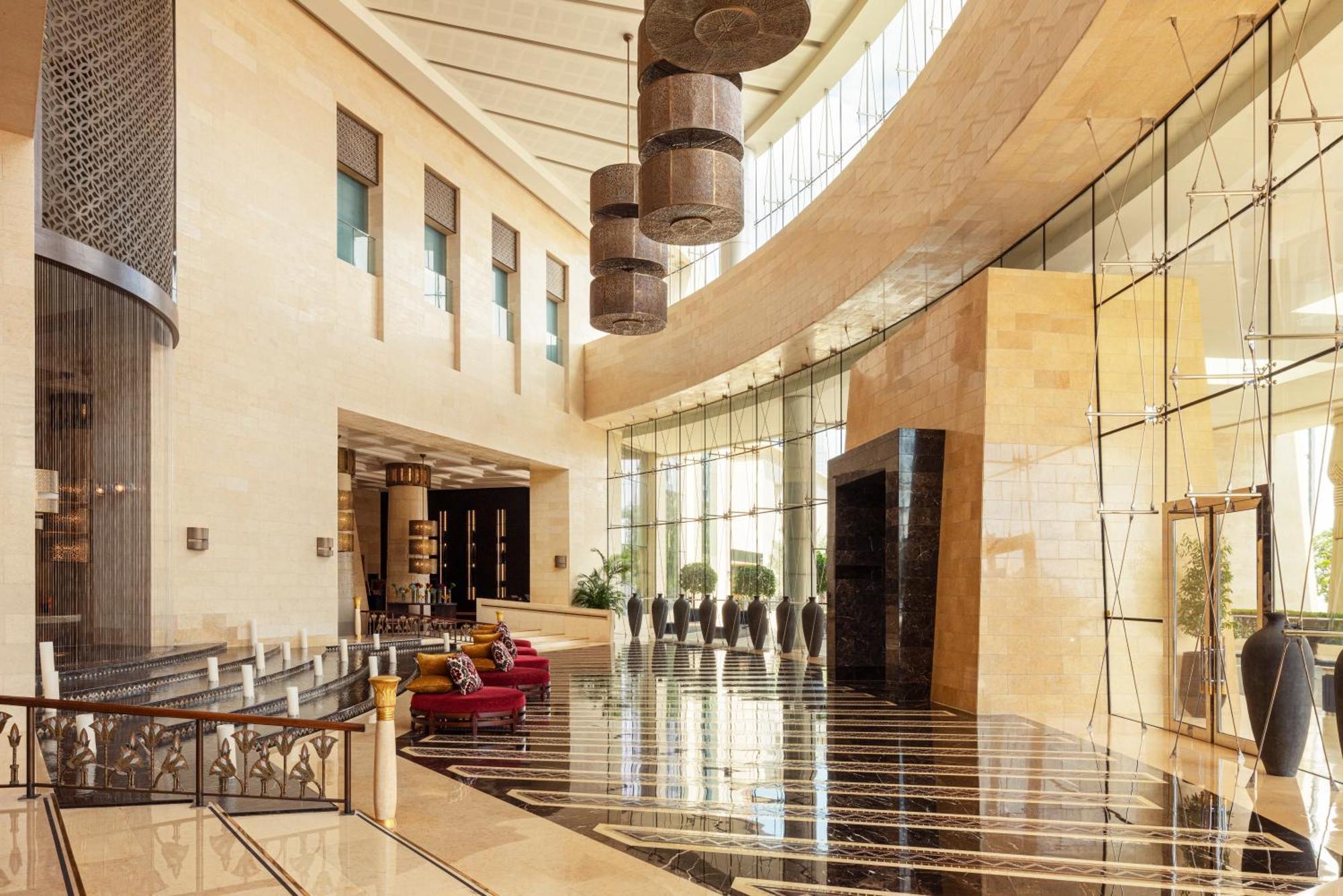 Raffles Dubai Hotel Exterior photo The lobby of the hotel